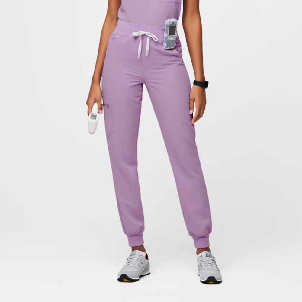 Figs Zamora High Waisted Joggers in Lavender Dew (petite)